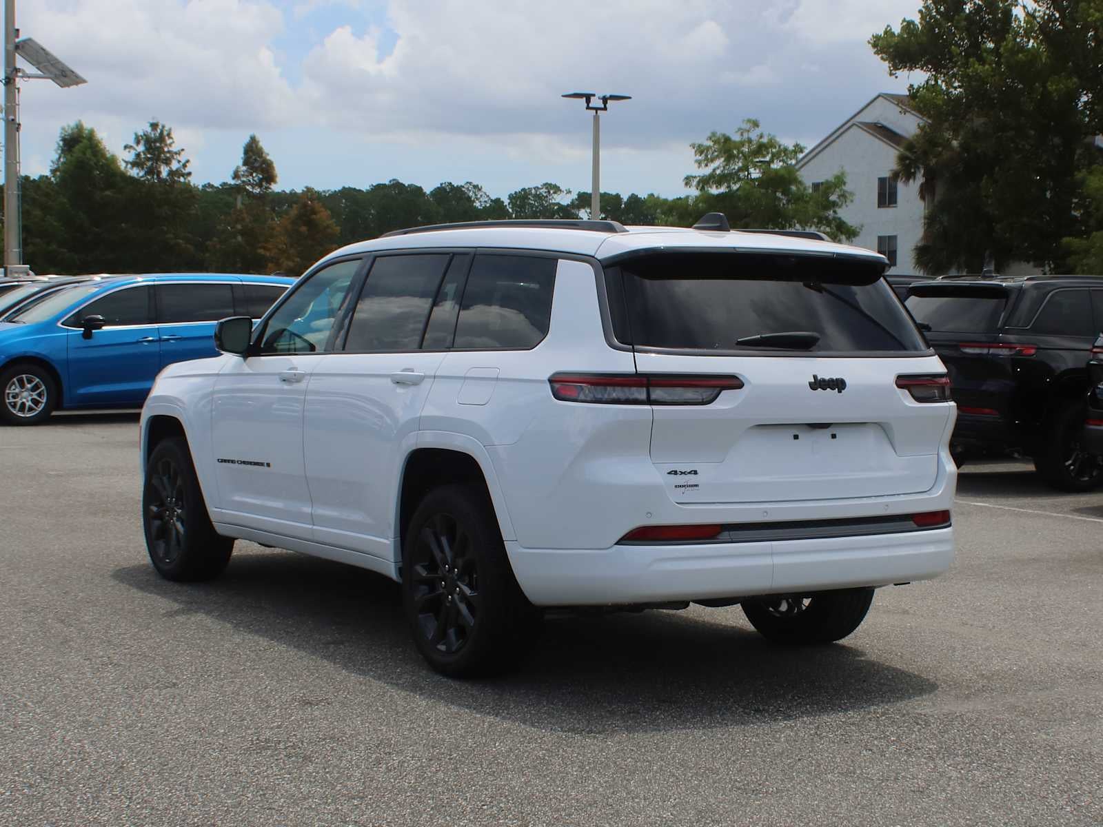 2026 Jeep Grand Cherokee L Limited Reserve