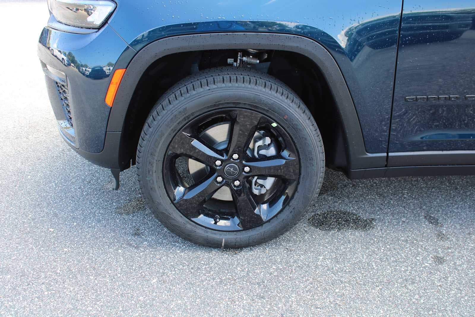 2027 Jeep Grand Cherokee L Limited