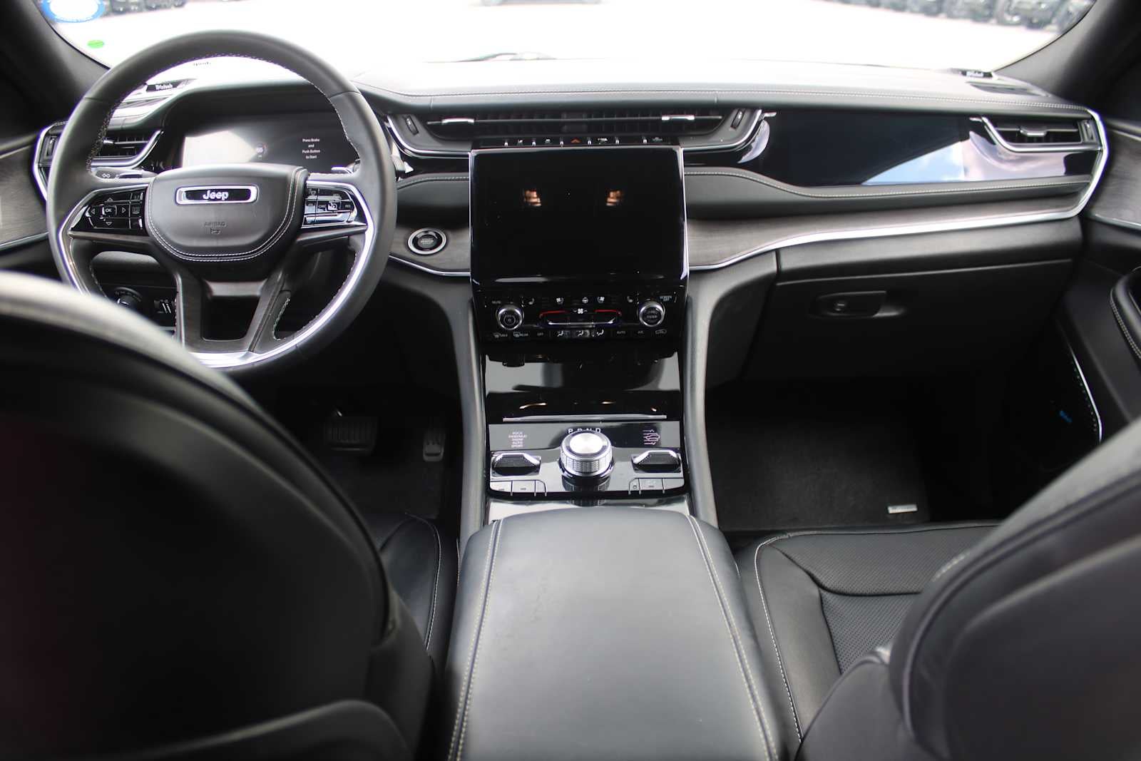 2023 Jeep Grand Cherokee L Overland