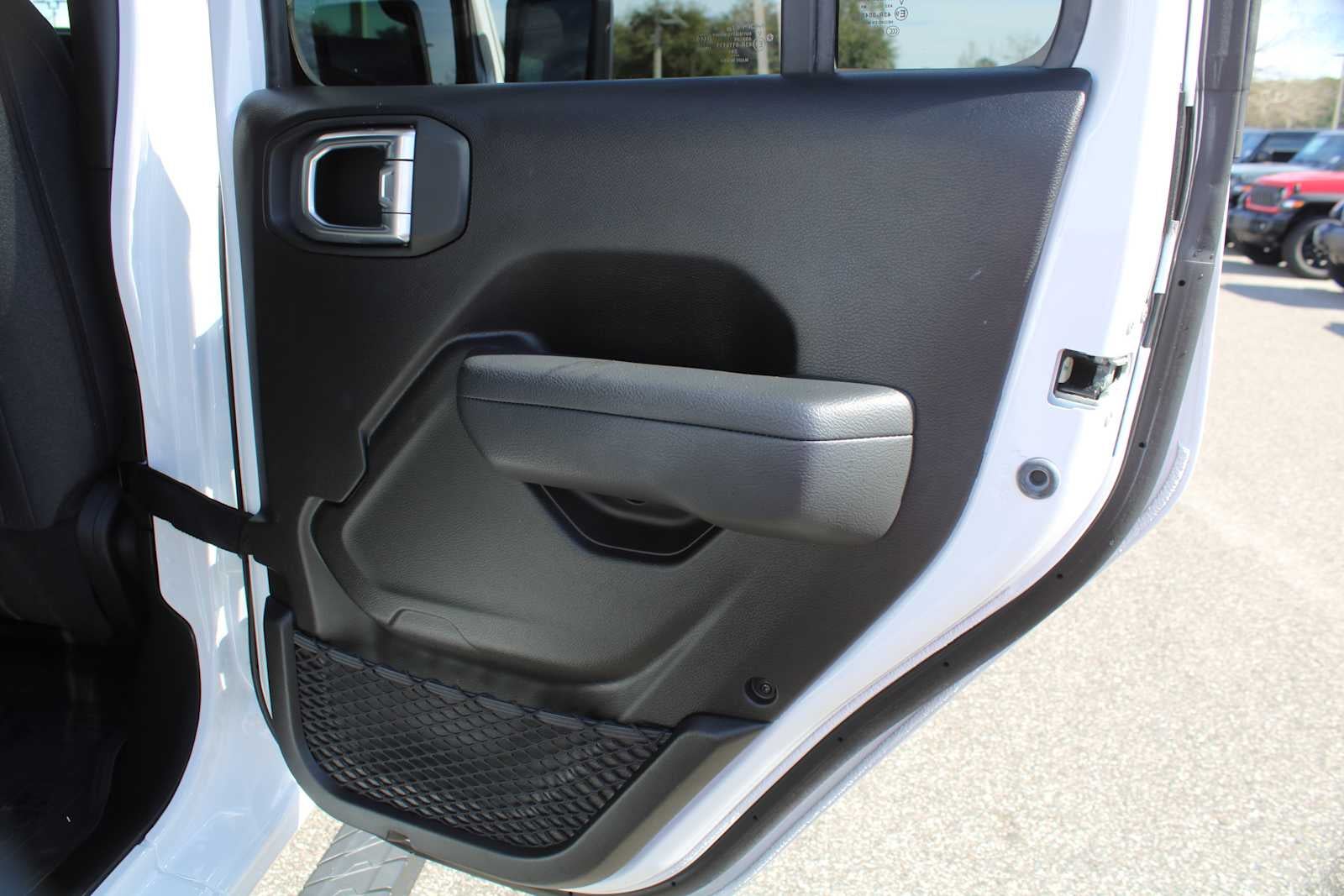 2025 Jeep Wrangler 4-Door Willys 4x4