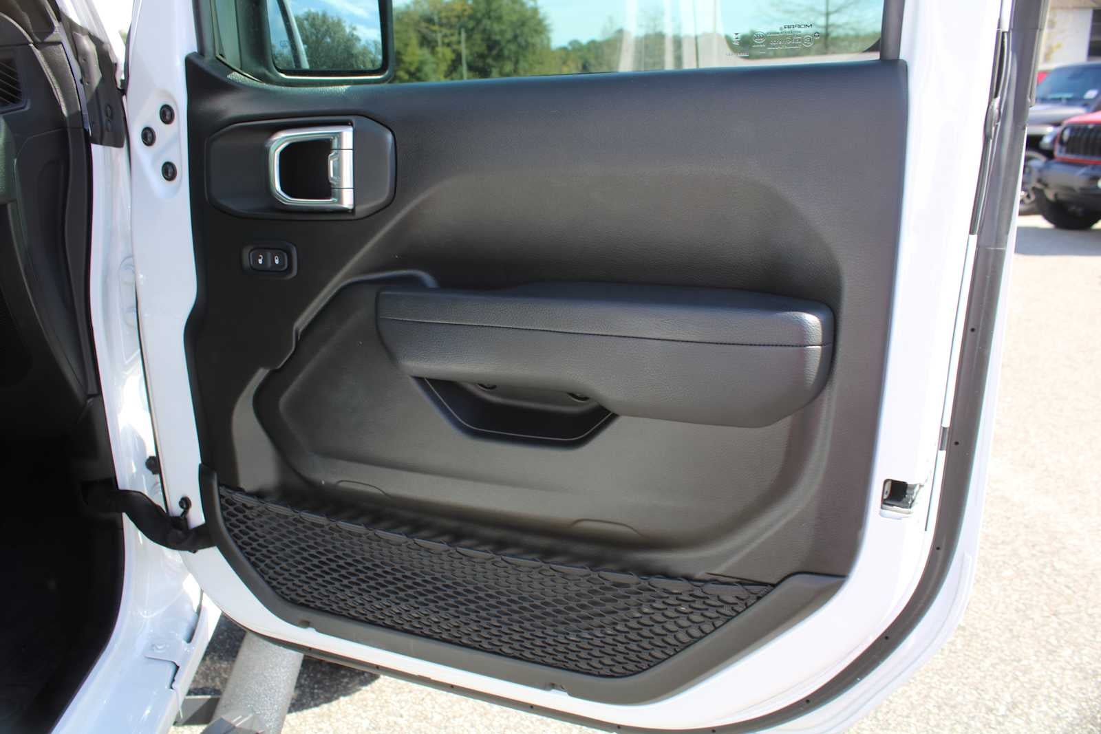 2025 Jeep Wrangler 4-Door Willys 4x4