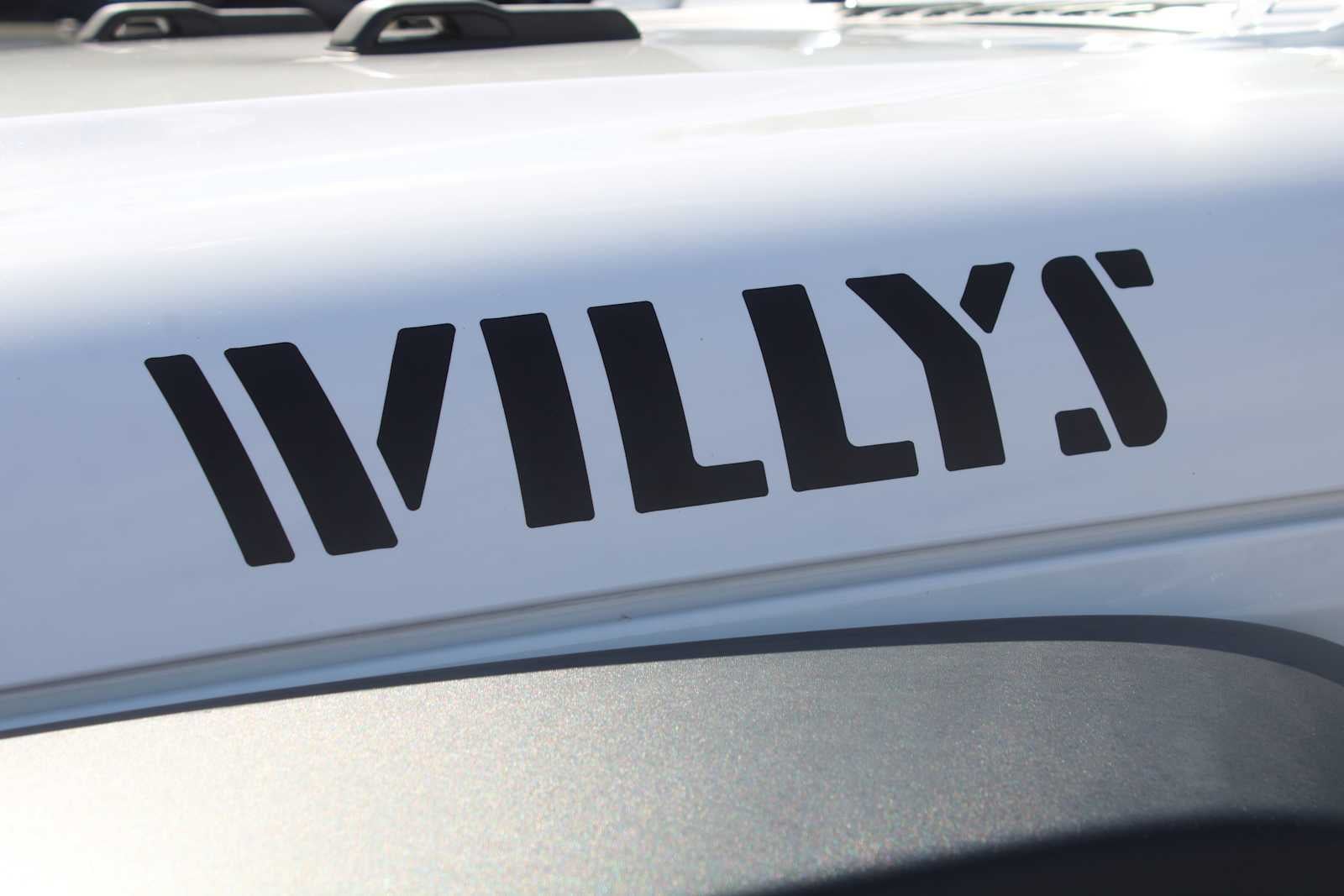 2025 Jeep Wrangler 4-Door Willys 4x4