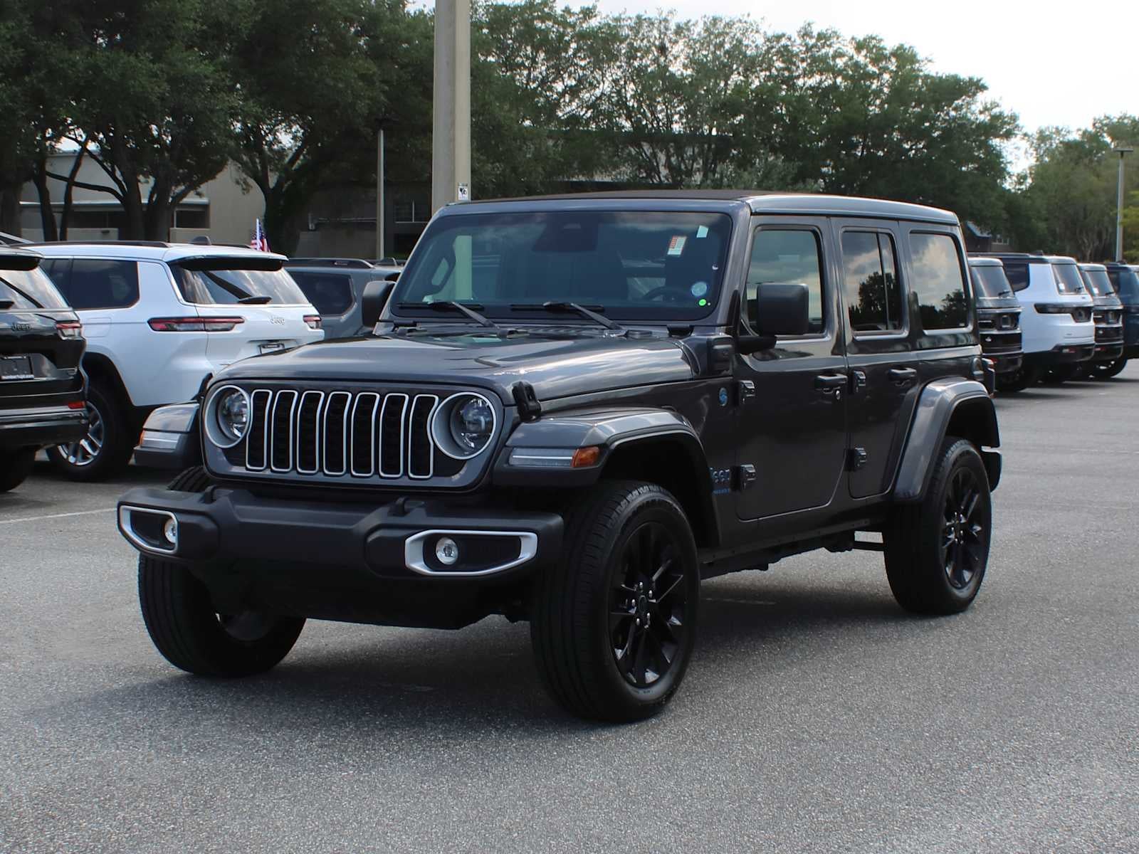 2025 Jeep Wrangler 4xe Sahara