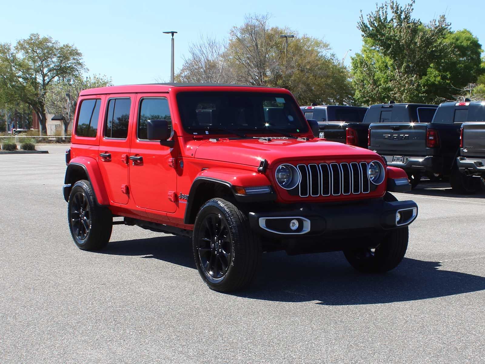 2025 Jeep Wrangler 4xe Sahara 4xe