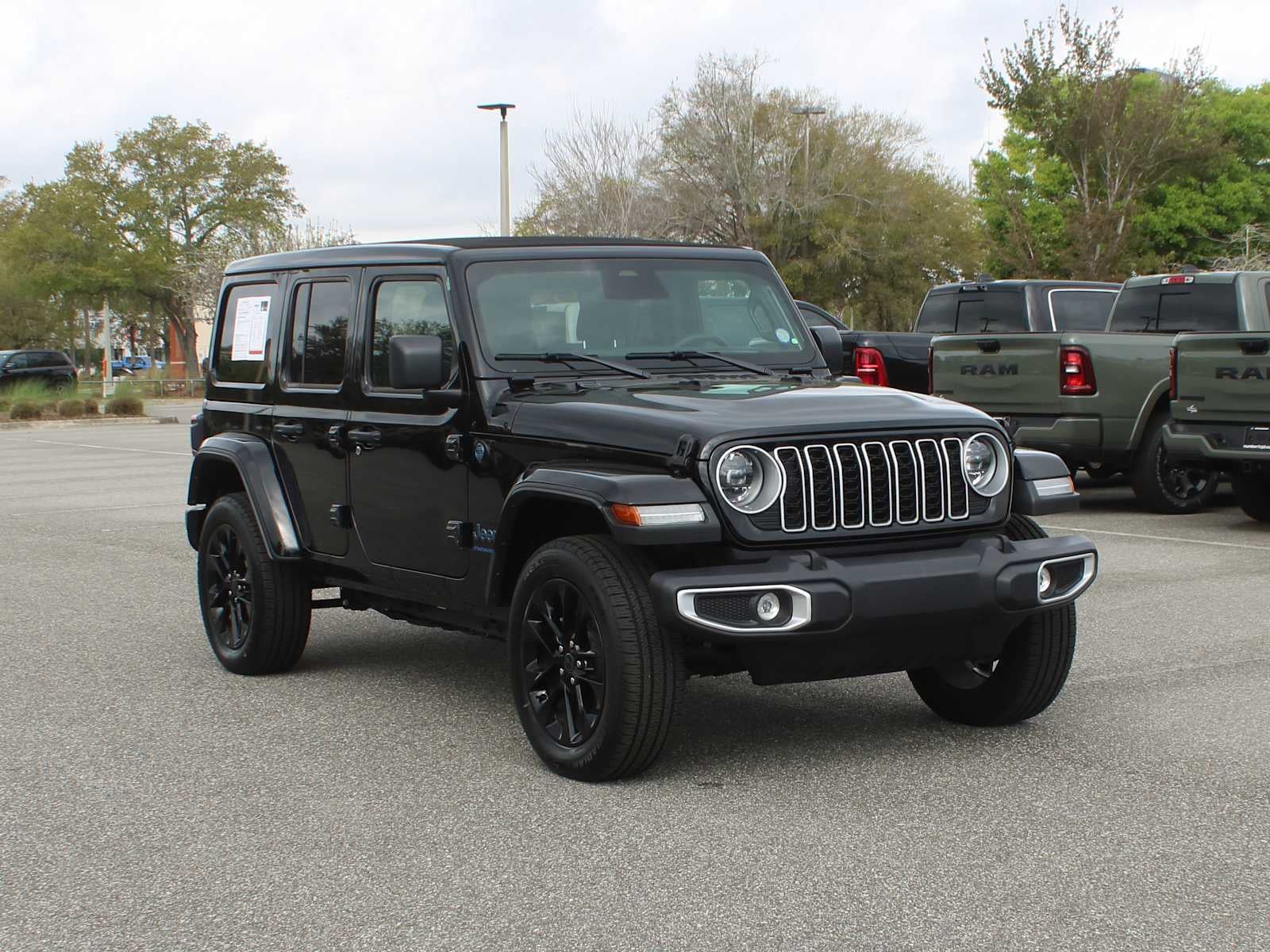 2025 Jeep Wrangler 4xe Sahara 4xe