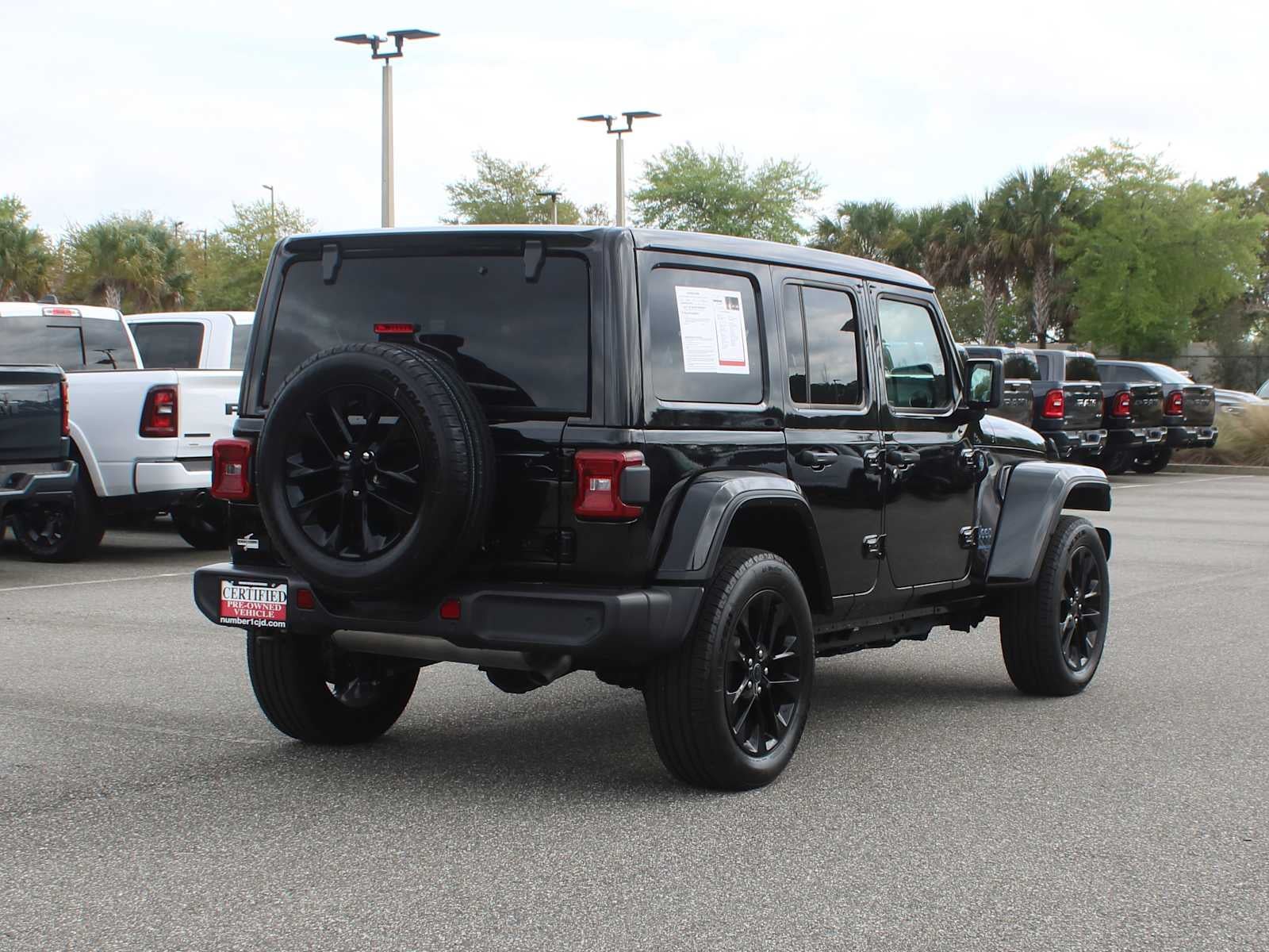 2025 Jeep Wrangler 4xe Sahara 4xe
