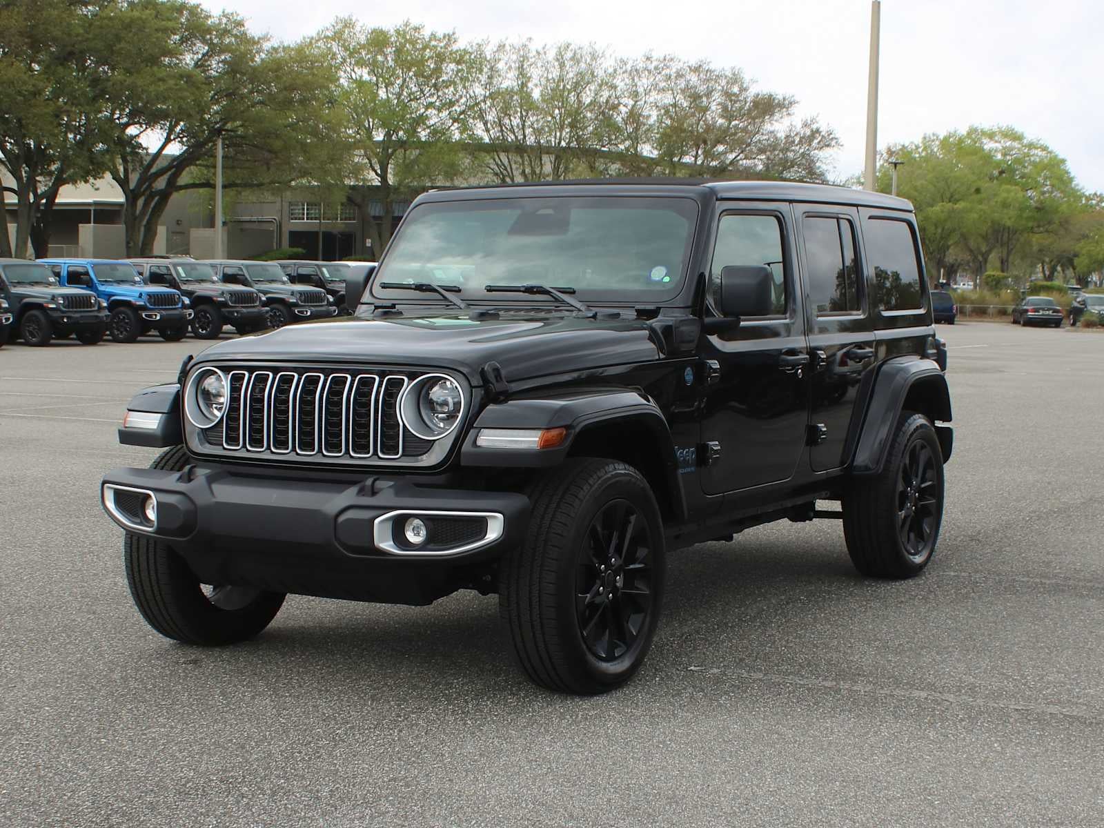 2025 Jeep Wrangler 4xe Sahara 4xe