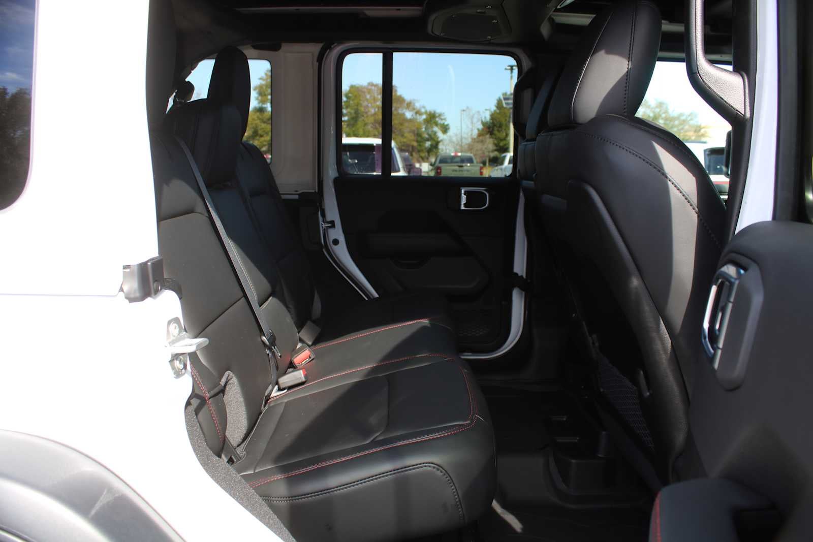 2026 Jeep Wrangler WRANGLER 4-DOOR MOAB 392