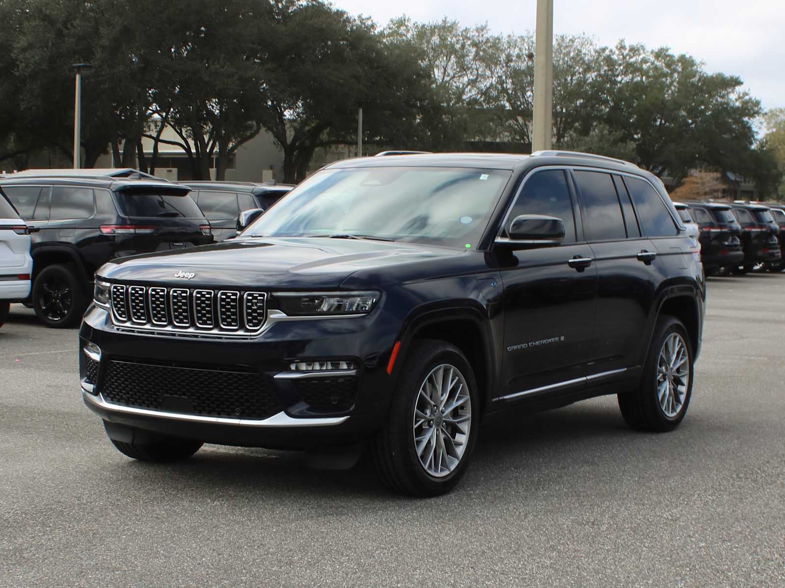2022 Jeep Grand Cherokee 4xe Summit