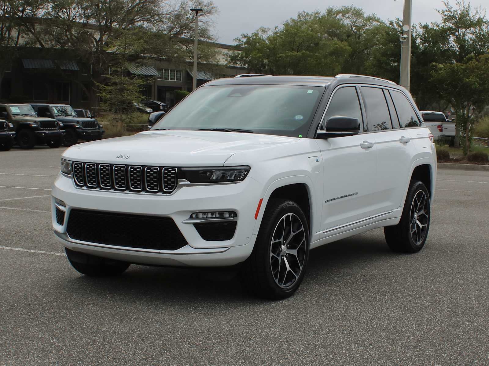 2023 Jeep Grand Cherokee 4xe Summit Reserve
