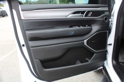 2026 Jeep Grand Wagoneer L 4x2