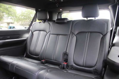 2026 Jeep Grand Wagoneer L 4x2
