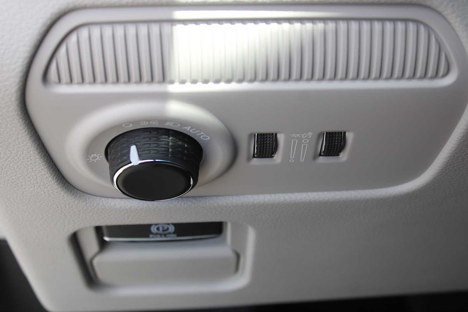 2026 Jeep Grand Wagoneer L 4x4