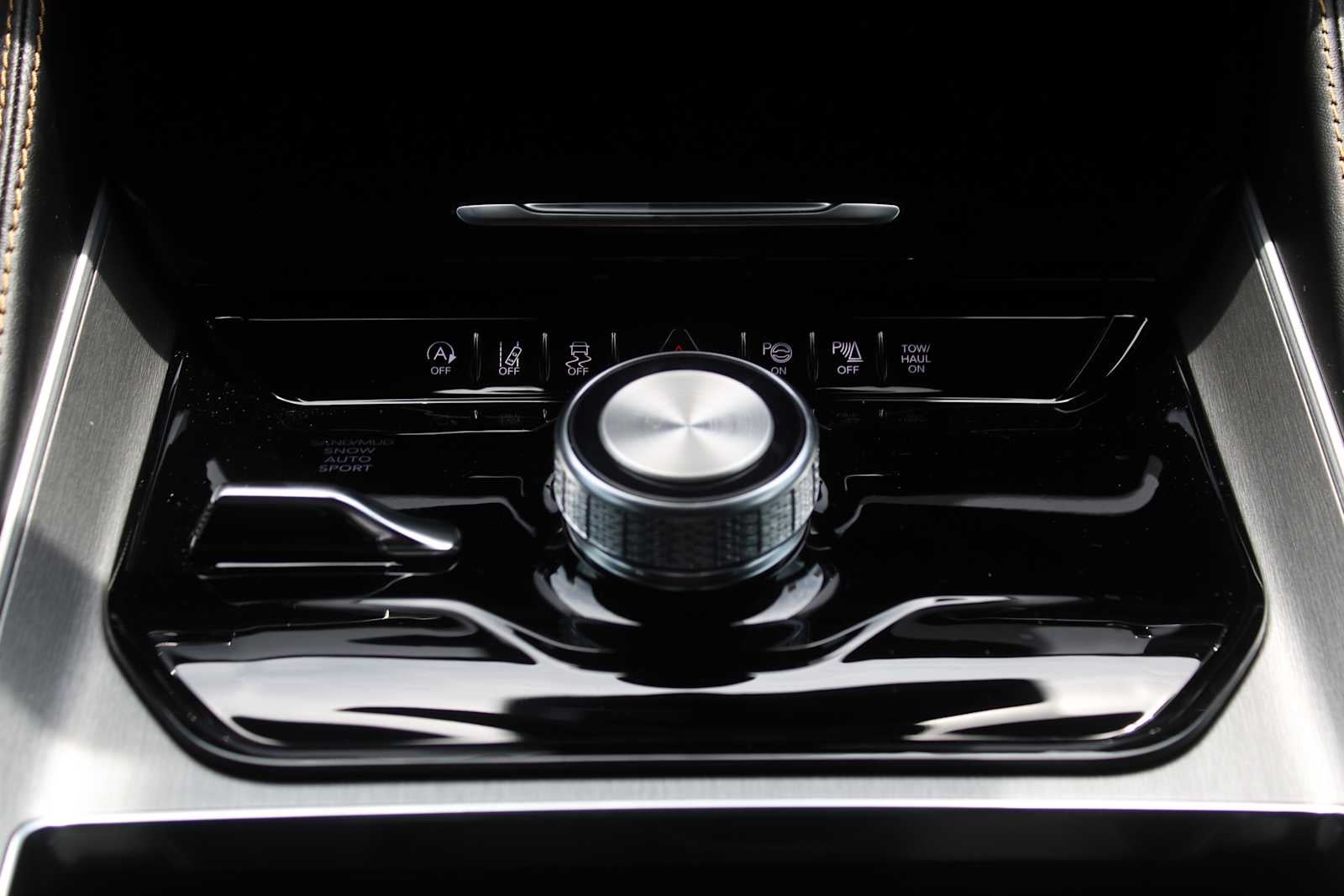 2026 Jeep Grand Wagoneer L 85th Anniversary
