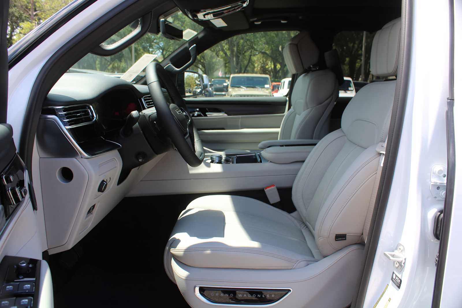 2026 Jeep Grand Wagoneer L Summit Obsidian
