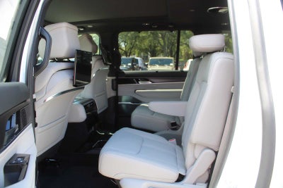 2026 Jeep Grand Wagoneer L Summit Obsidian
