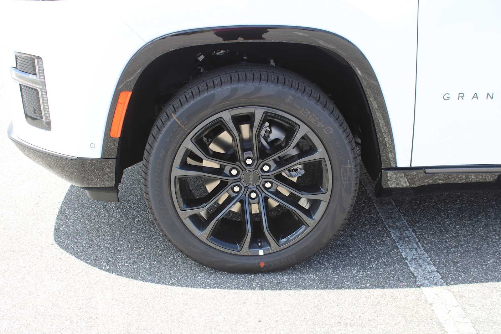 2026 Jeep Grand Wagoneer L Summit Obsidian