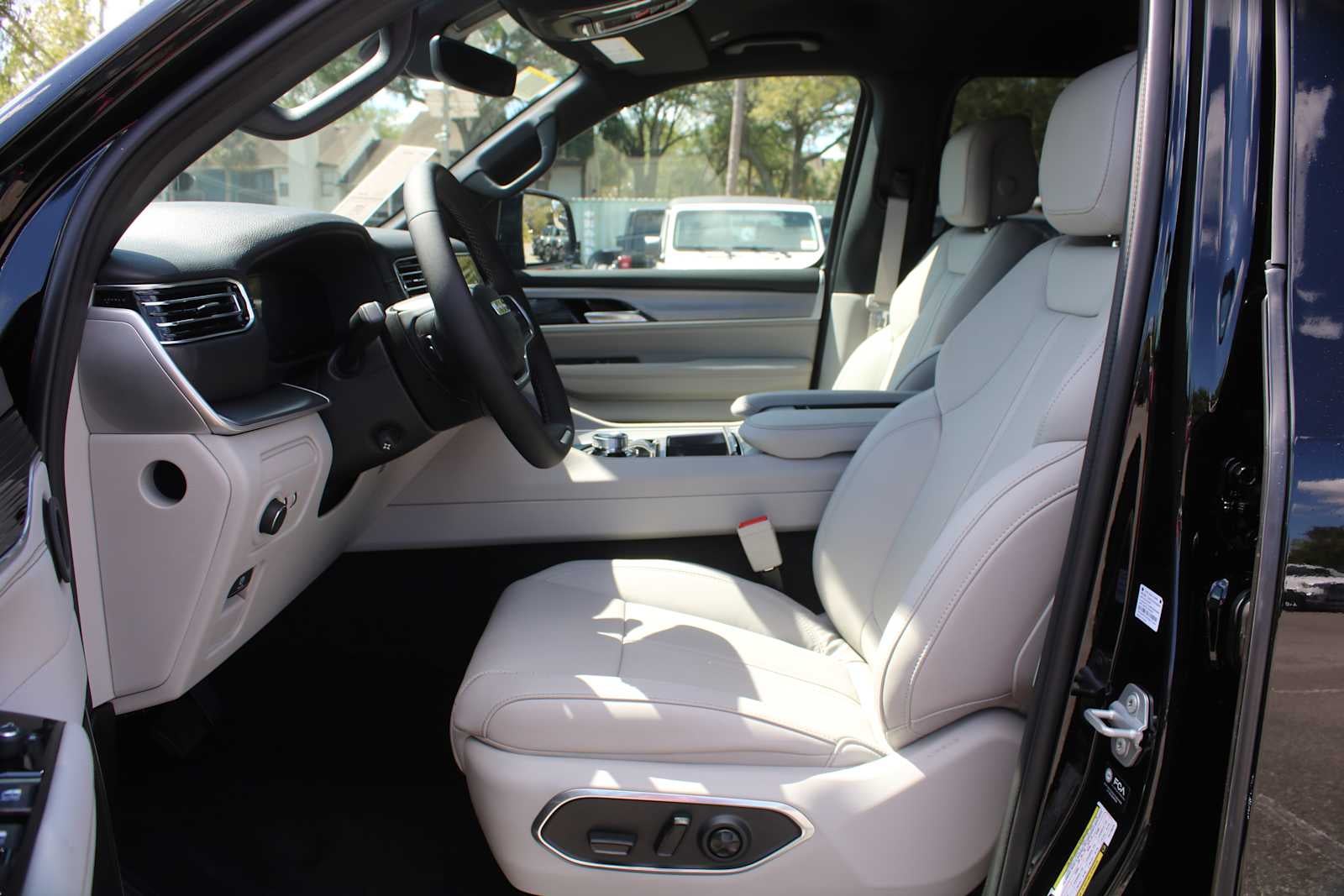 2026 Jeep Grand Wagoneer GRAND WAGONEER 4X2