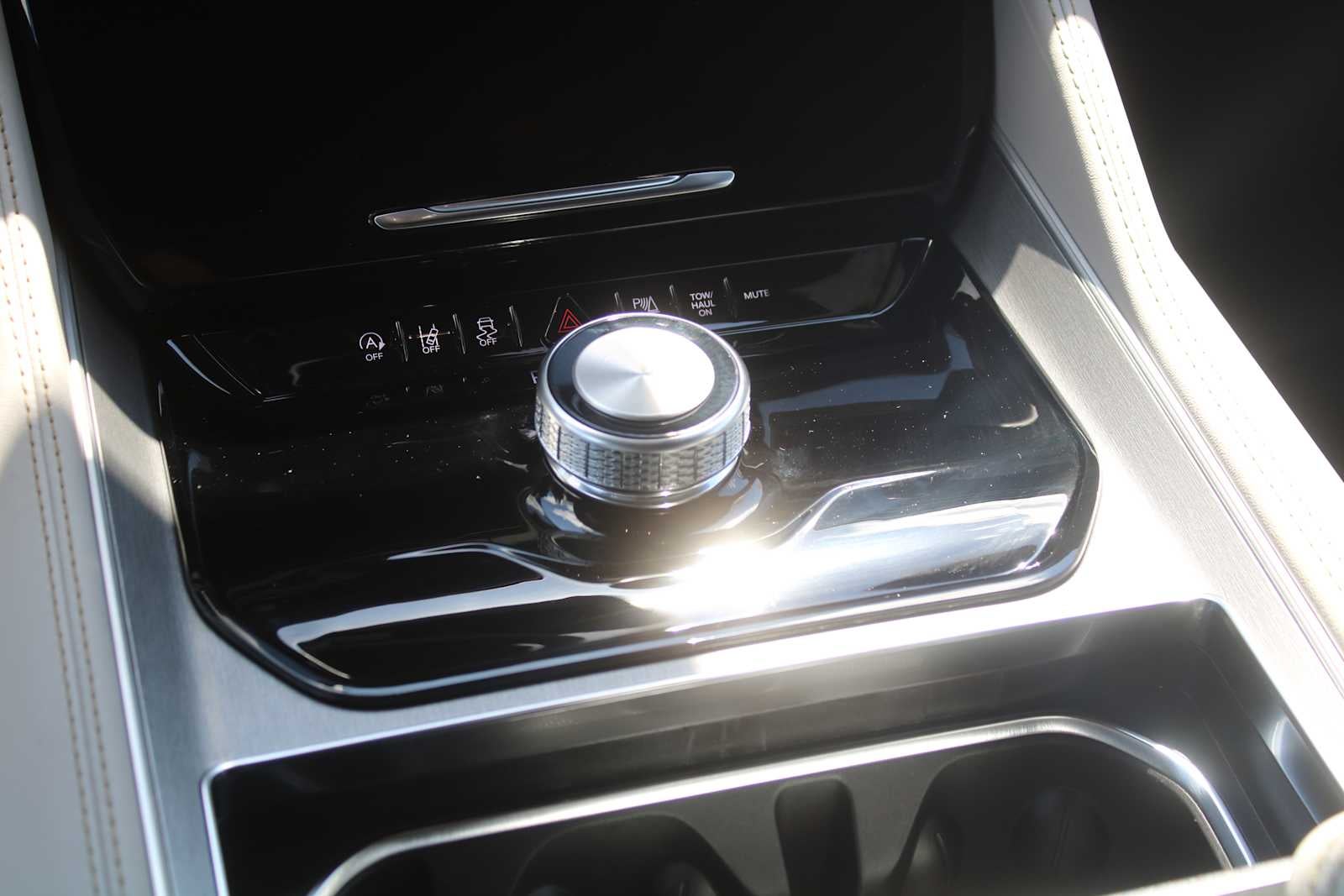 2026 Jeep Grand Wagoneer GRAND WAGONEER 4X2