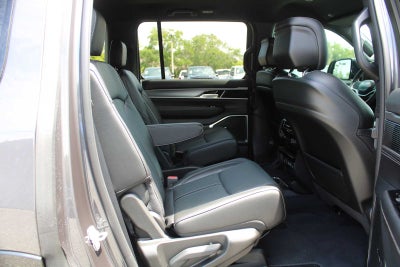 2026 Jeep Grand Wagoneer 4x2