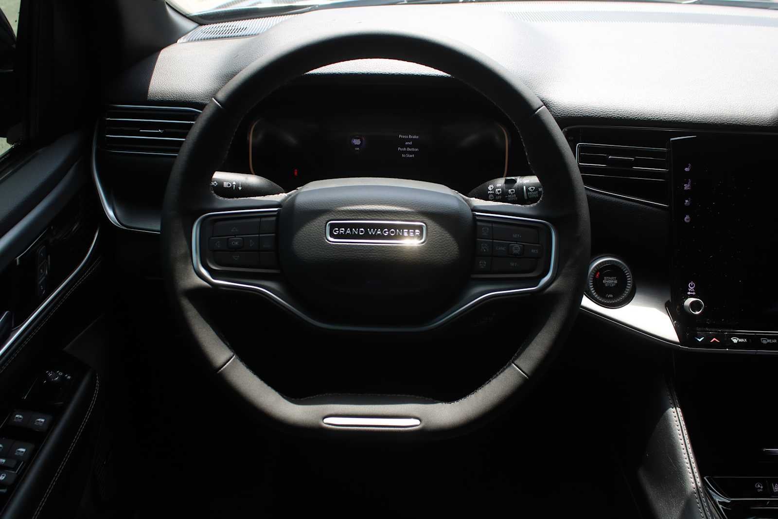 2026 Jeep Grand Wagoneer 4x2