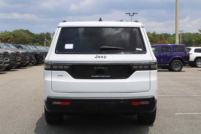 2026 Jeep Grand Wagoneer 4x2