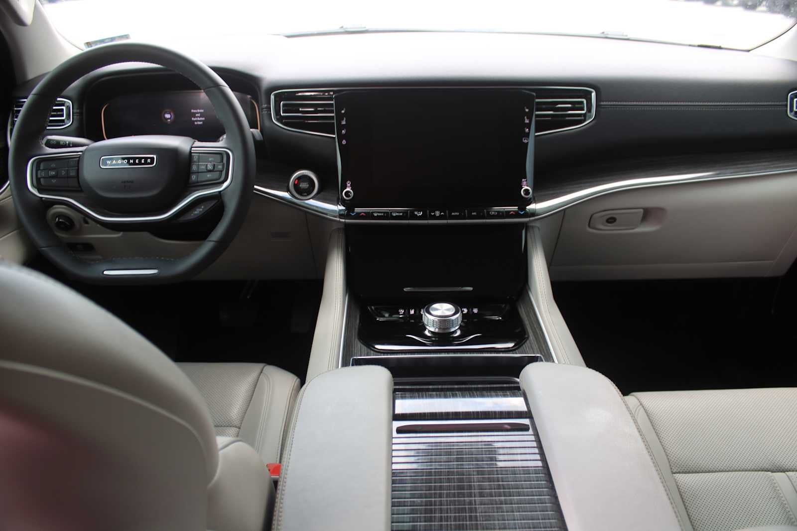 2022 Jeep Wagoneer Series II