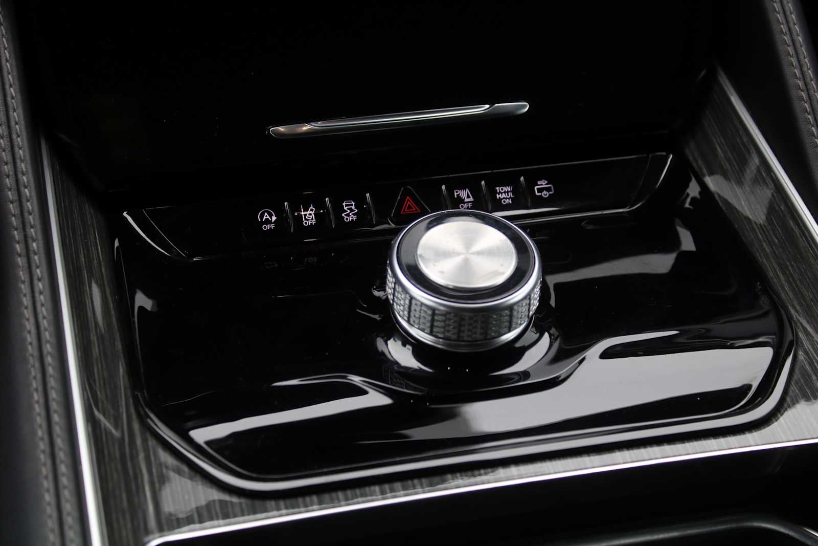 2022 Jeep Wagoneer Series II 4x2