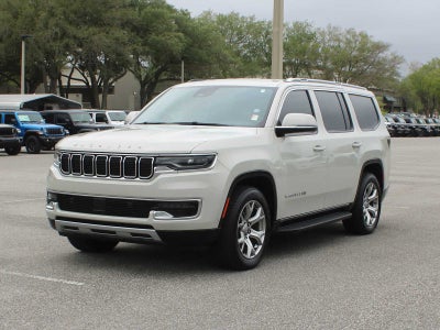 2022 Jeep Wagoneer Series II 4x2