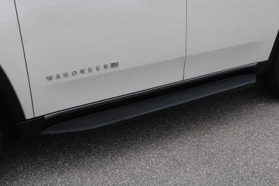 2022 Jeep Wagoneer Series II 4x2