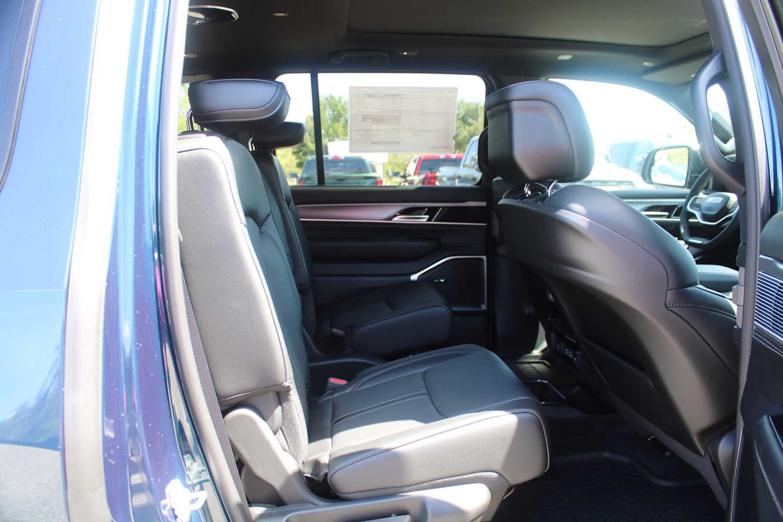 2026 Jeep Grand Wagoneer Upland