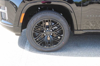 2026 Jeep Grand Wagoneer Limited Reserve