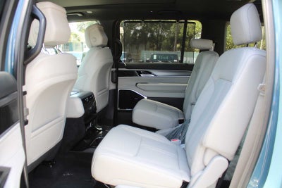 2026 Jeep Grand Wagoneer Limited Reserve