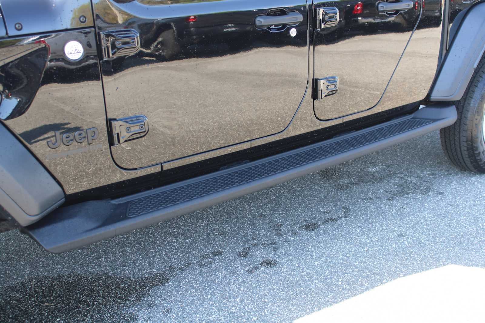 2020 Jeep Gladiator Sport S 4x4