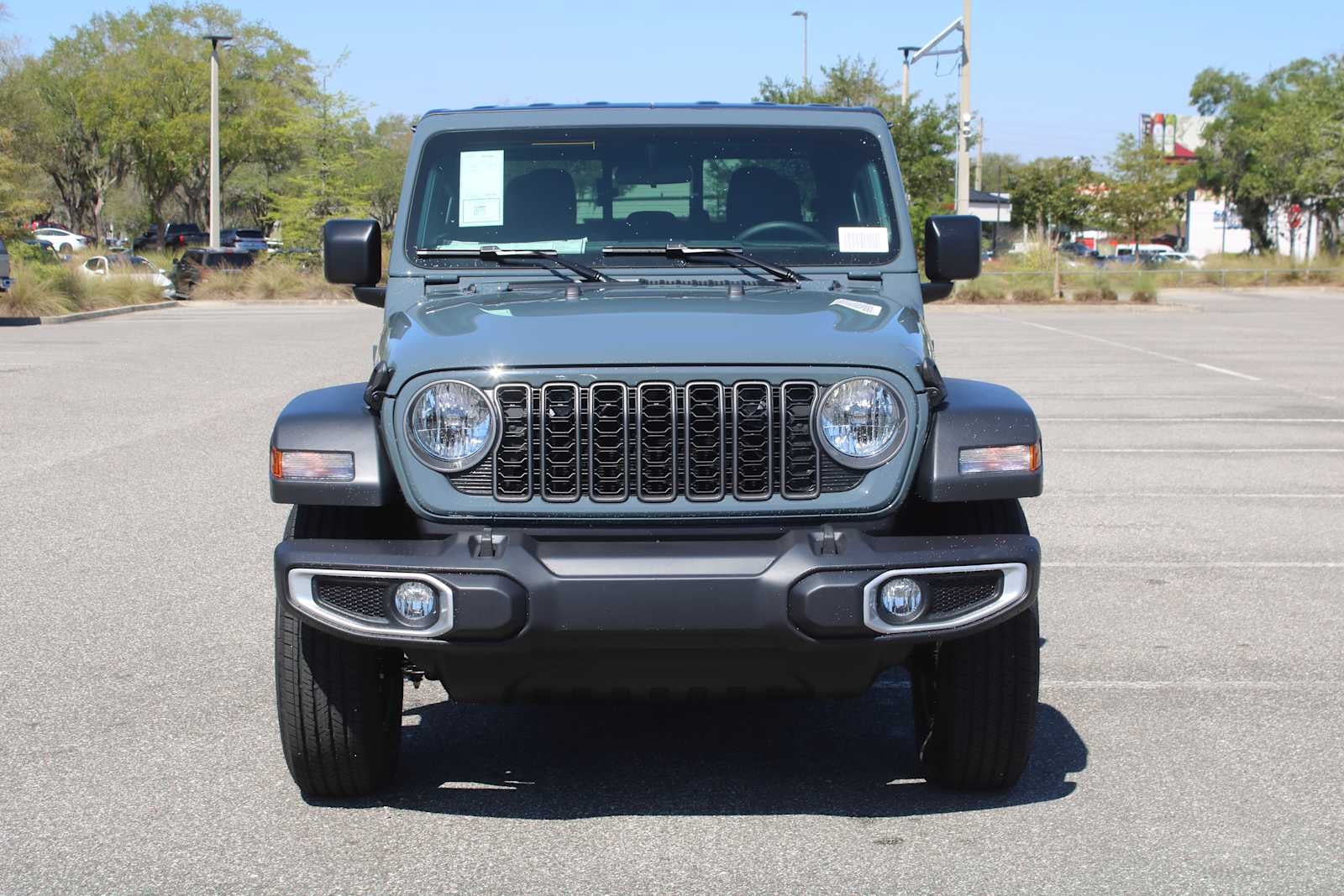 2026 Jeep Gladiator Sport