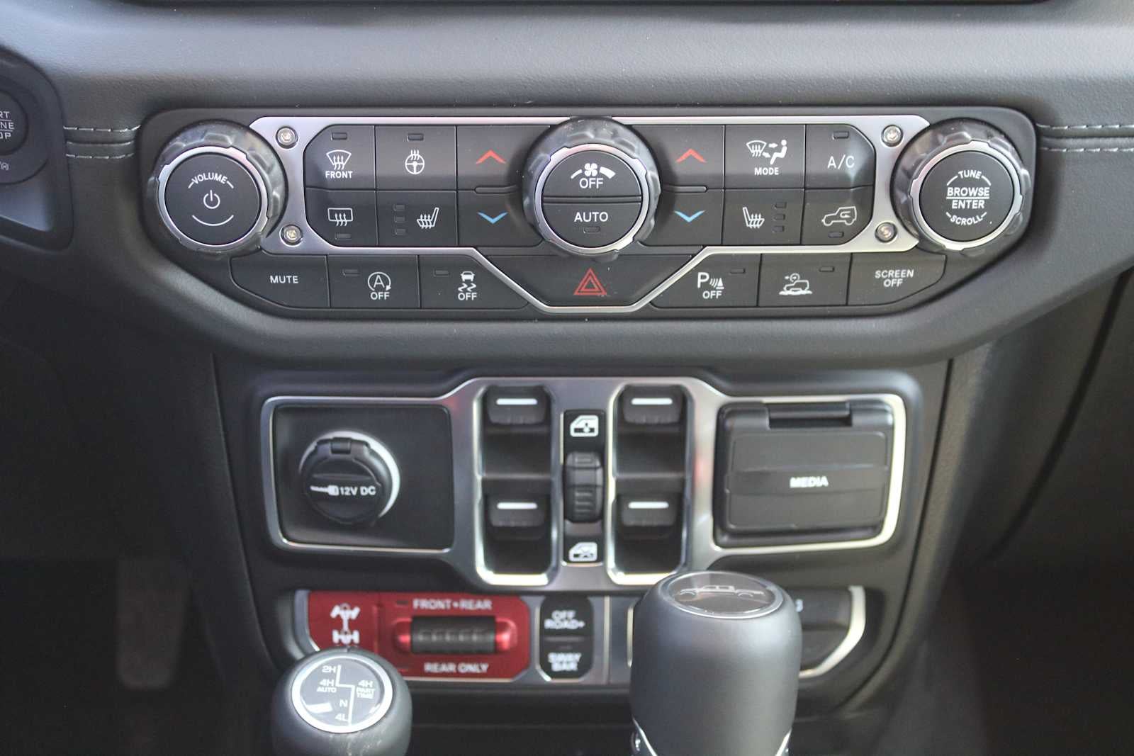 2026 Jeep Gladiator GLADIATOR RUBICON X 4X4