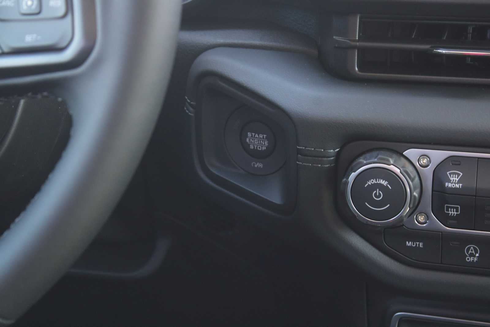 2026 Jeep Gladiator GLADIATOR RUBICON X 4X4