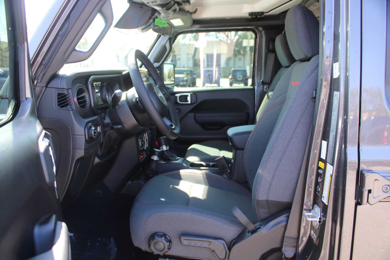 2026 Jeep Gladiator GLADIATOR RUBICON 4X4