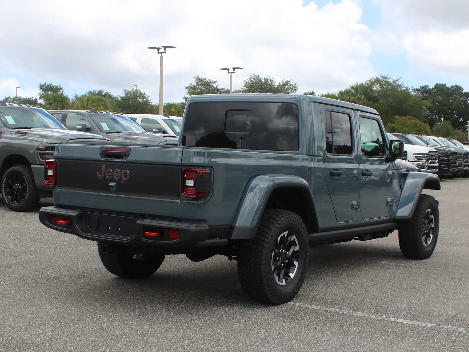 2026 Jeep Gladiator Shadow Ops
