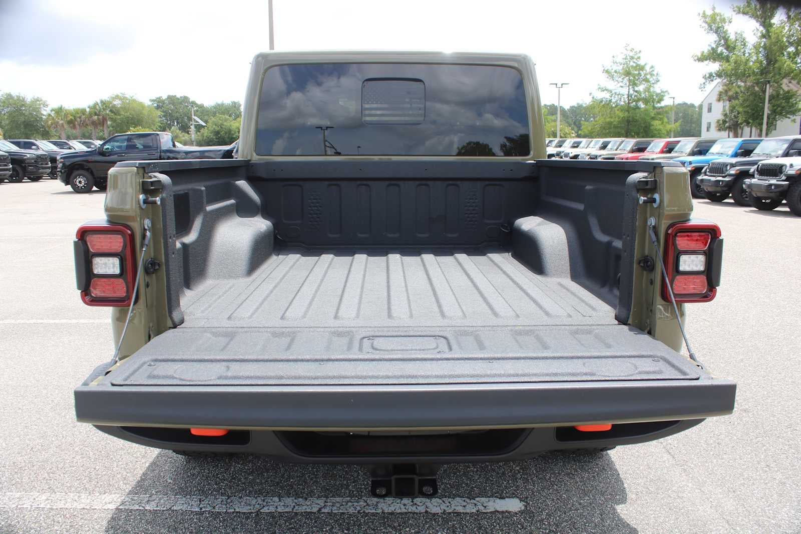 2025 Jeep Gladiator Mojave