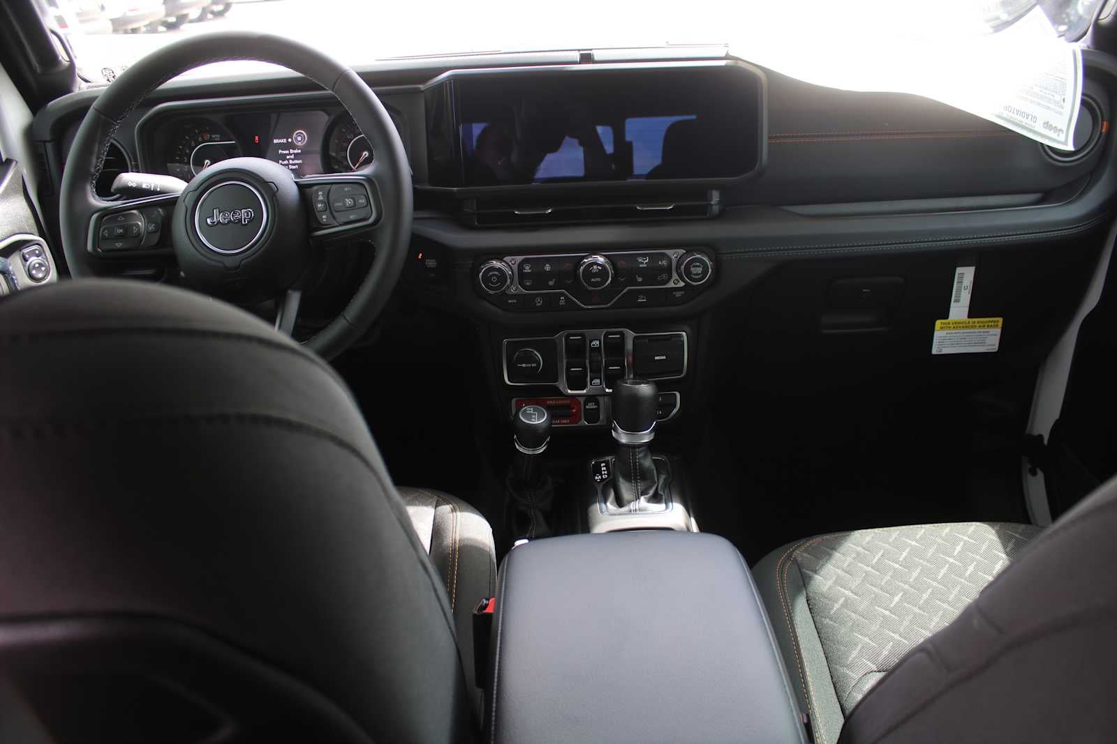 2026 Jeep Gladiator GLADIATOR MOJAVE 4X4