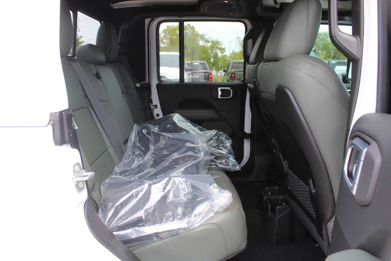 2026 Jeep Gladiator GLADIATOR MOJAVE X 4X4