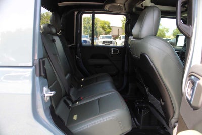 2025 Jeep Gladiator Mojave X