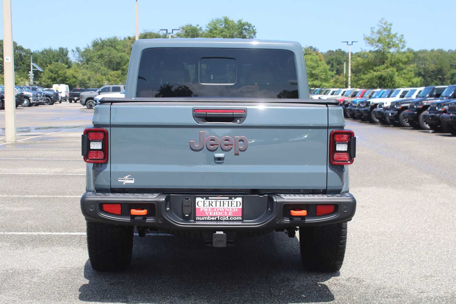 2025 Jeep Gladiator Mojave X