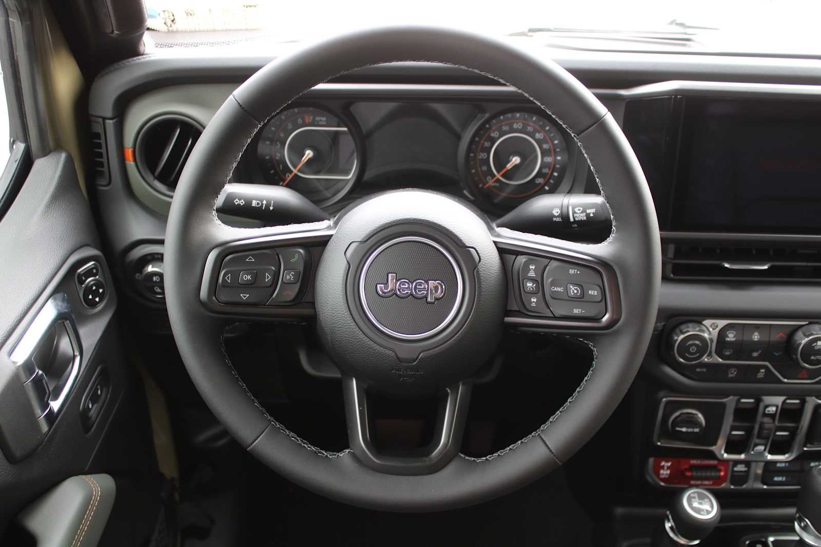 2026 Jeep Gladiator GLADIATOR MOJAVE X 4X4