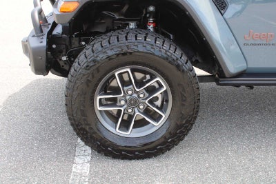 2025 Jeep Gladiator Mojave X