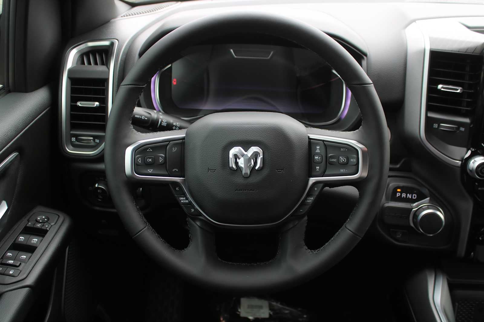 2026 RAM Ram 1500 RAM 1500 BIG HORN CREW CAB 4X2 5'7' BOX