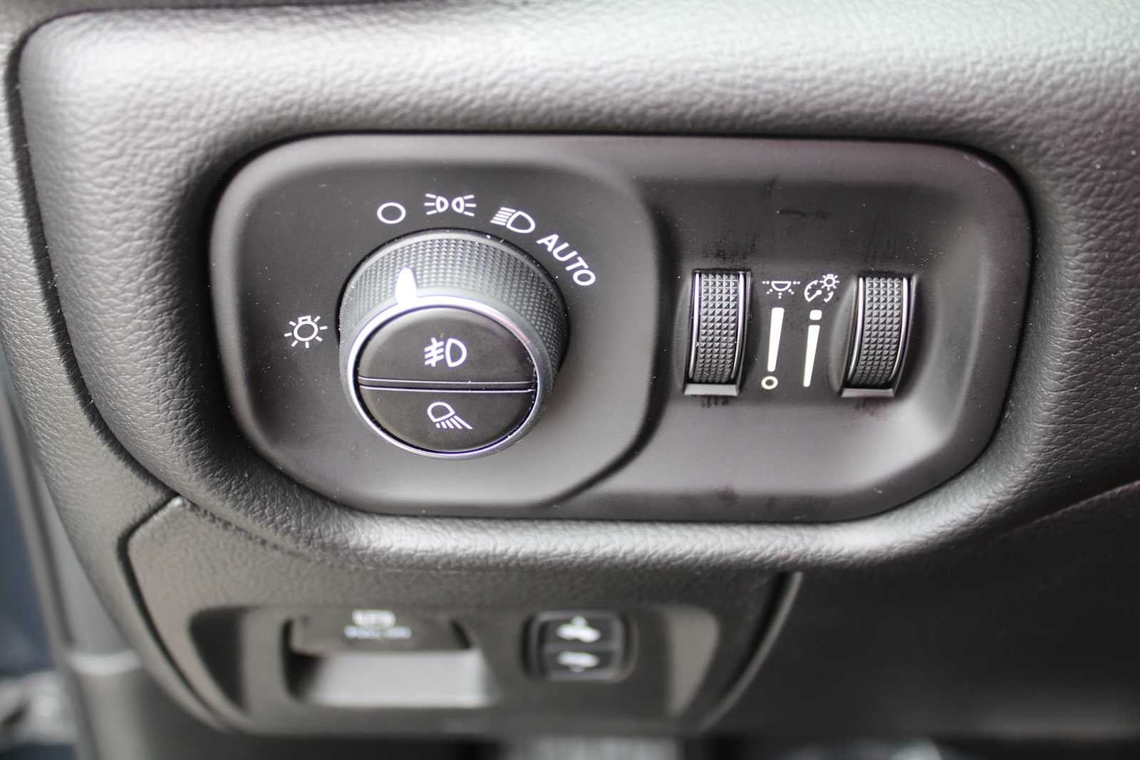 2026 RAM Ram 1500 RAM 1500 BIG HORN CREW CAB 4X2 5'7' BOX