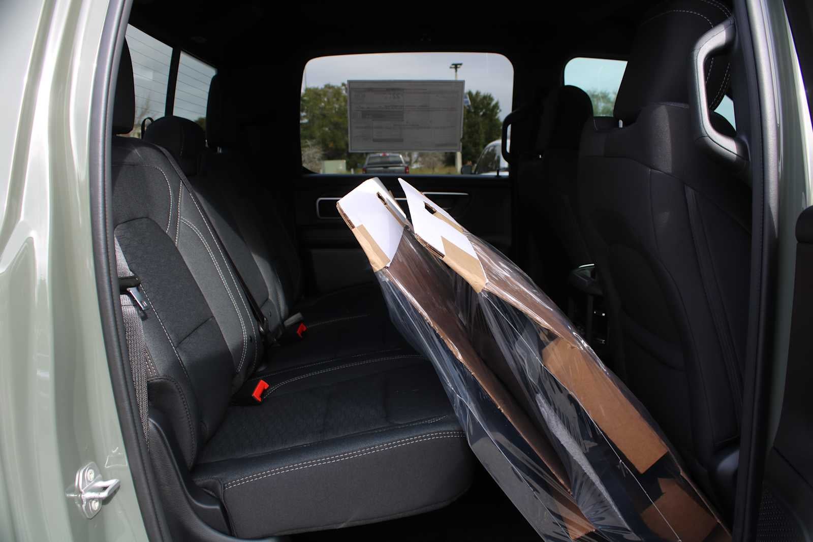 2026 RAM Ram 1500 RAM 1500 BIG HORN CREW CAB 4X2 5'7' BOX