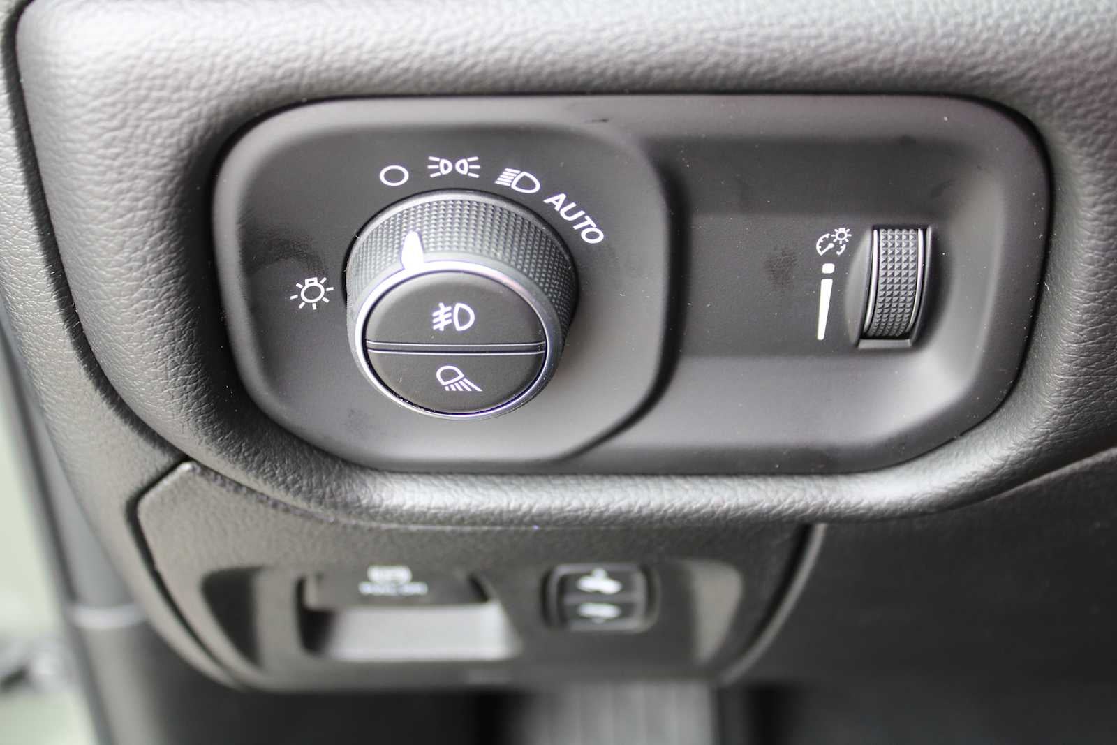 2026 RAM Ram 1500 RAM 1500 BIG HORN CREW CAB 4X2 5'7' BOX